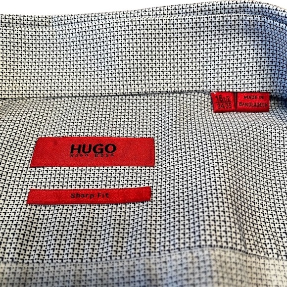 Hugo Boss Sharp Fit Long Sleeve Button Down Blue Size 16 1/2 - 34/35 - Picture 6 of 11